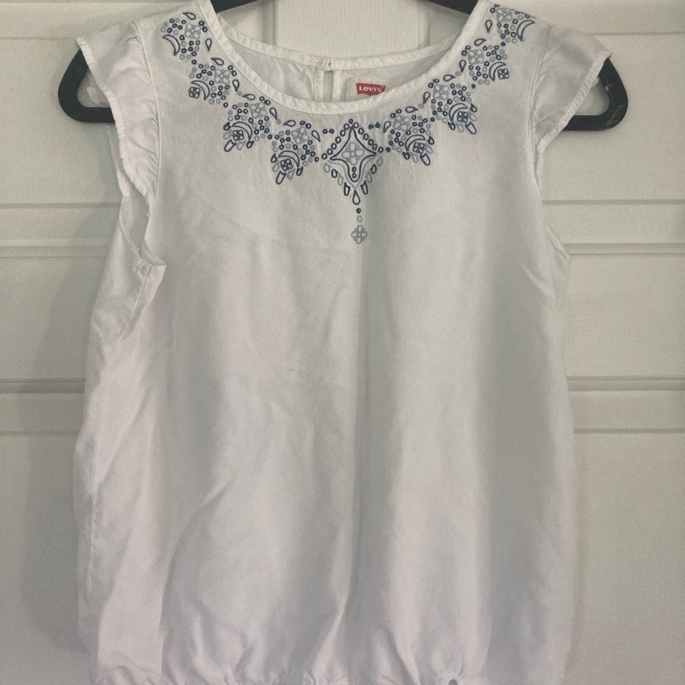 Girls Clothing